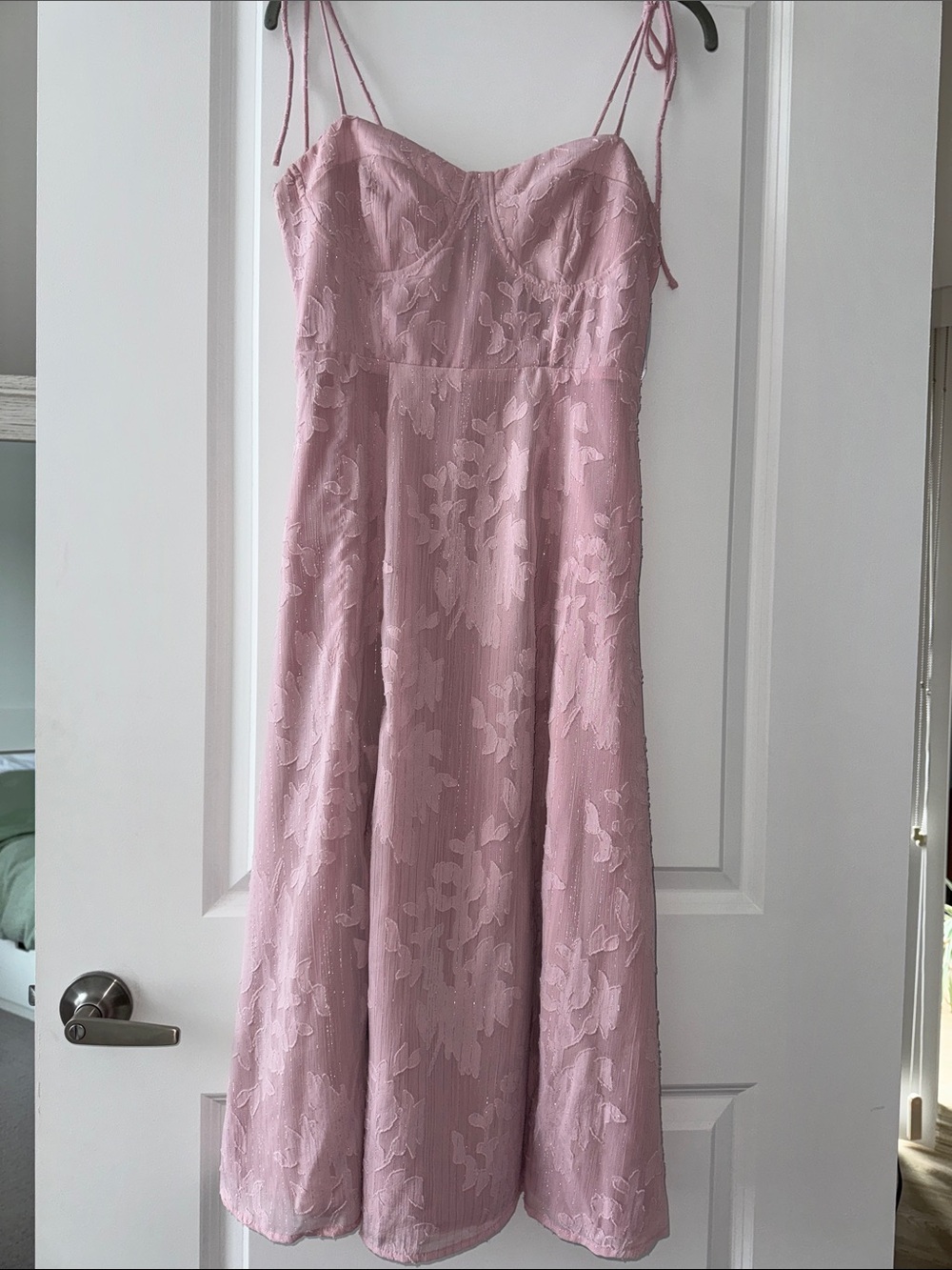 Pink lulus dress